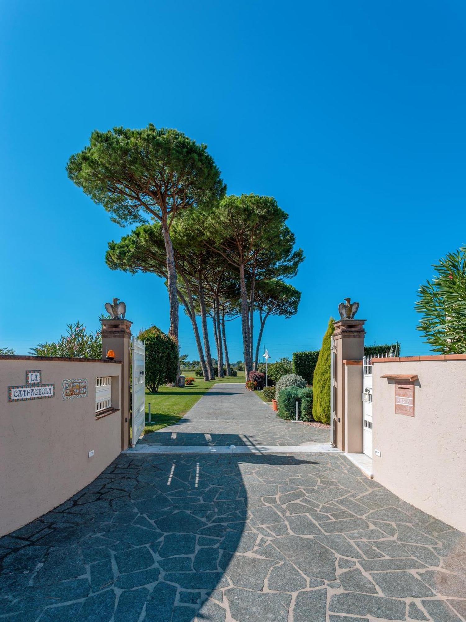 La Campagnola Bed & Breakfast Pietrasanta Bagian luar foto