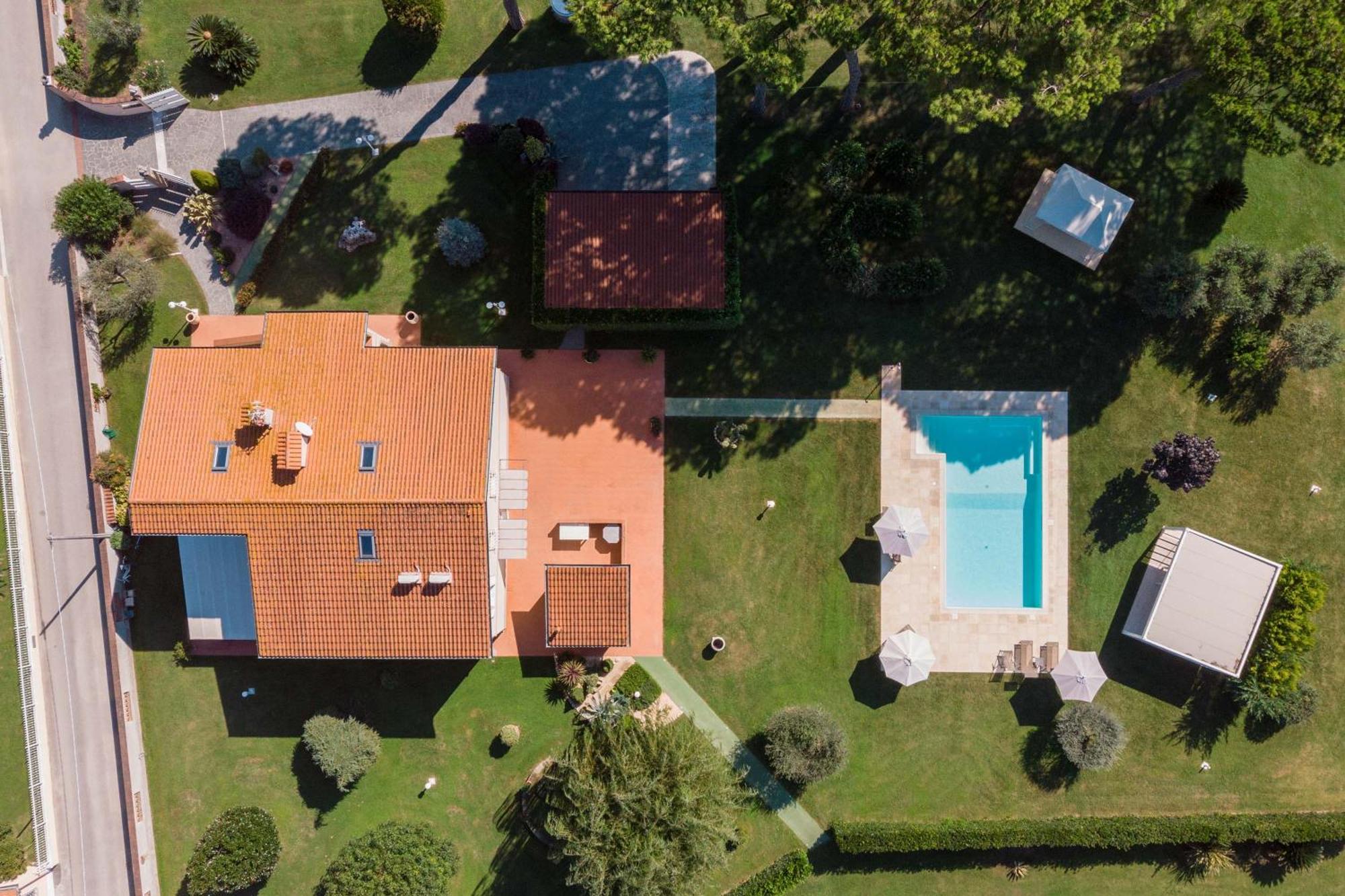 La Campagnola Bed & Breakfast Pietrasanta Bagian luar foto