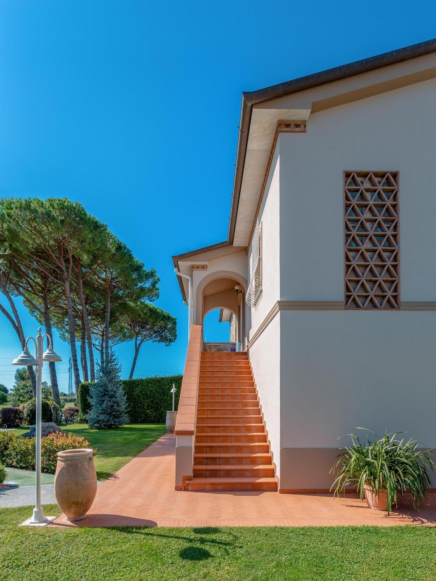 La Campagnola Bed & Breakfast Pietrasanta Bagian luar foto