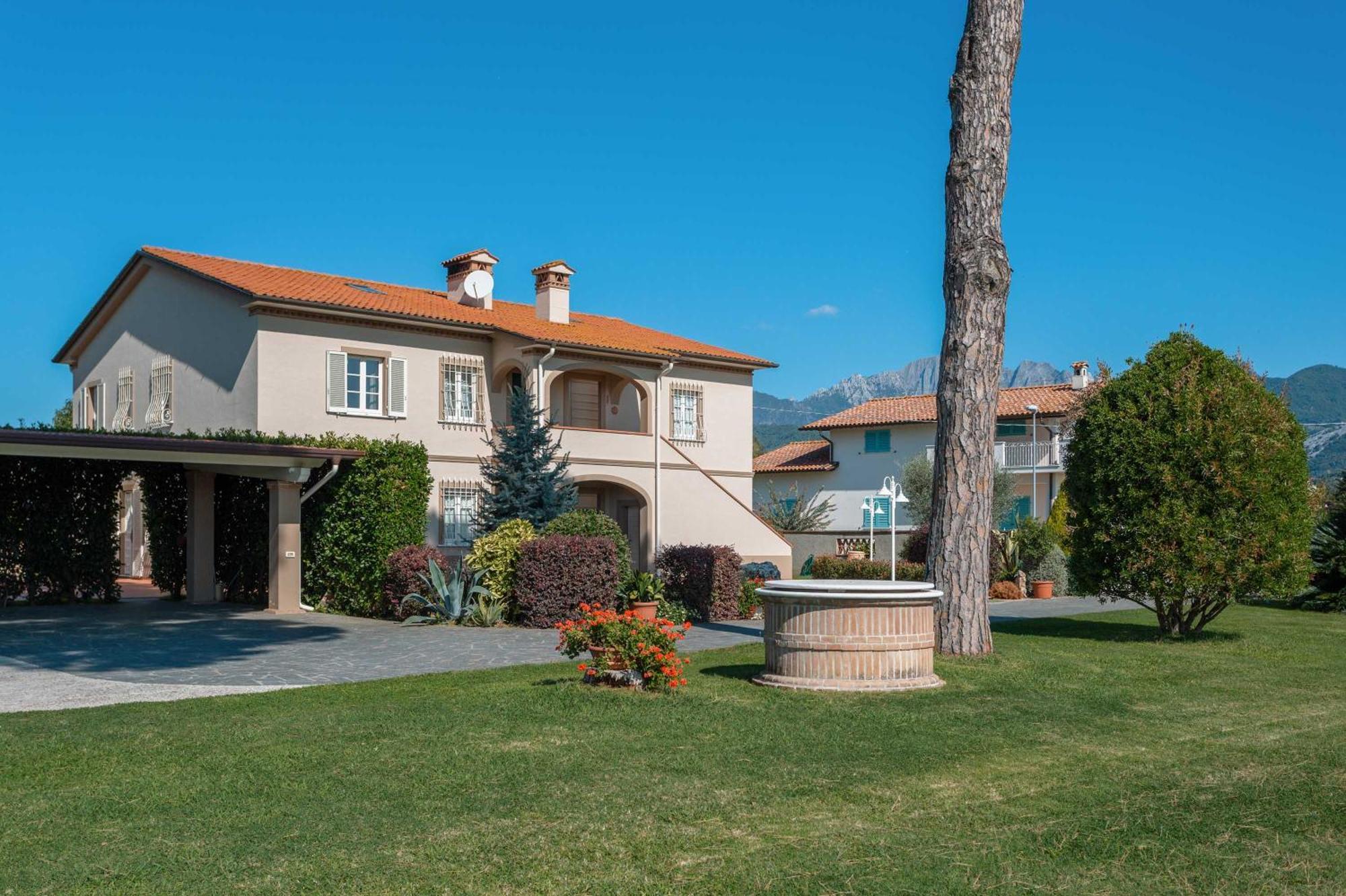 La Campagnola Bed & Breakfast Pietrasanta Bagian luar foto
